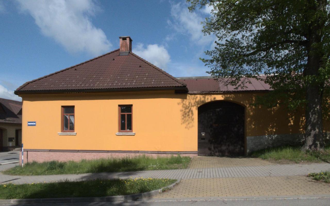 Apartman Marenka Nove Mesto na Morave Bagian luar foto